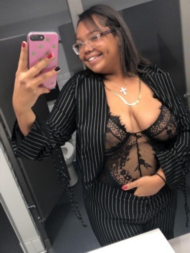 Escort modeler Marie Claude, Vejle - 8806