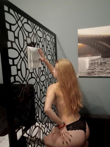 Shamema, escort i Herning - 5723